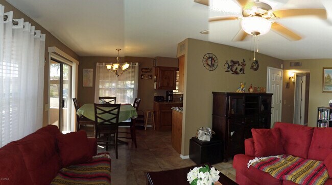 Building Photo - 16657 E Gunsight Dr