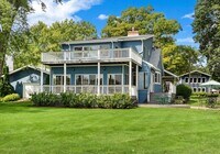 Building Photo - Lake Delavan Furnished Waterfront Home Ava...