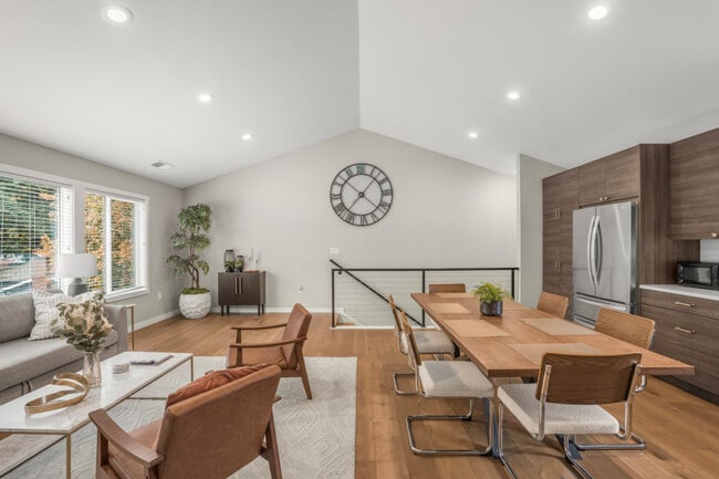 Building Photo - 1703 SE 176th Ave