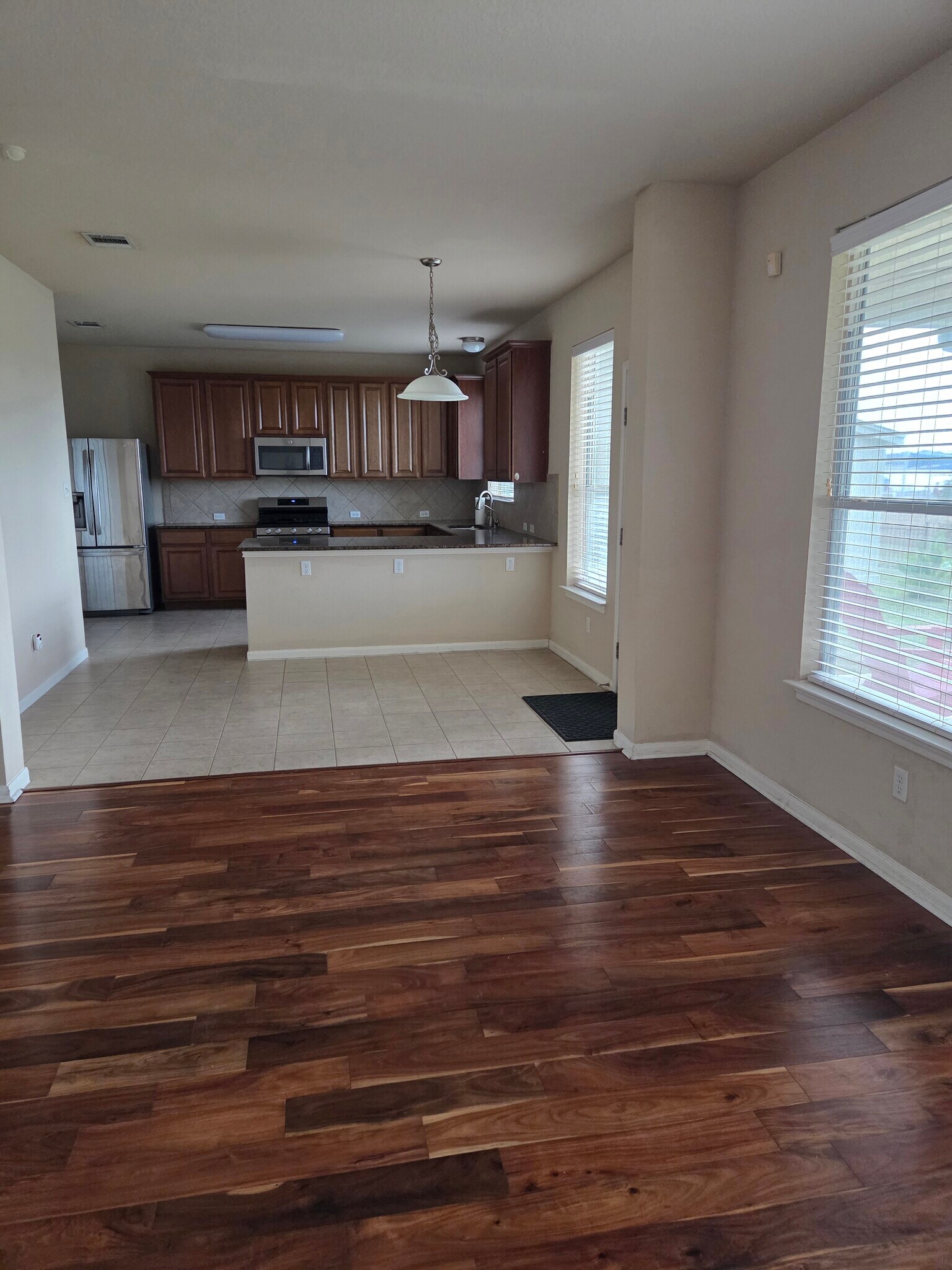 from LR into kitchen area - 18204 Kermit Ct