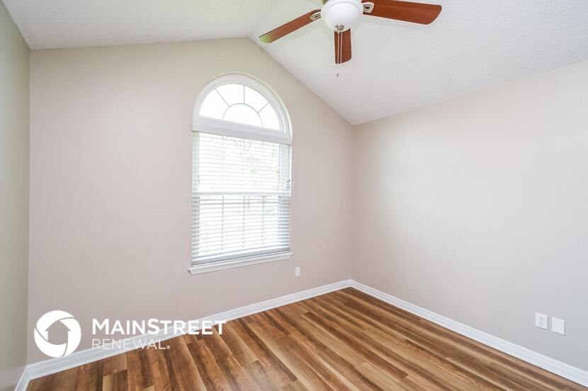 Building Photo - 1844 Hollars Pl