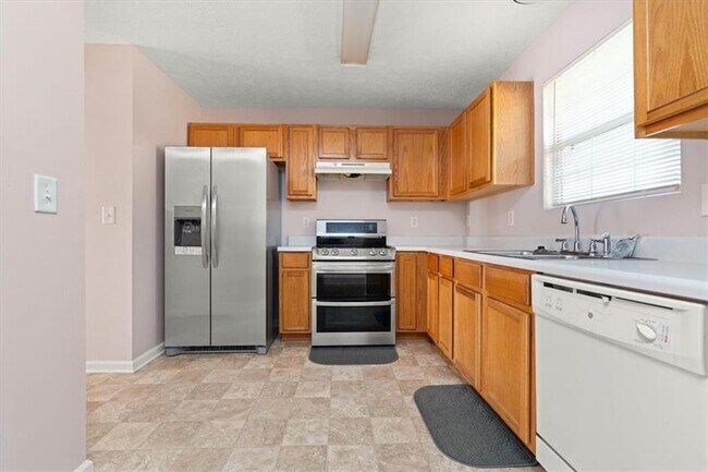 Building Photo - 5696 Windfall Ln