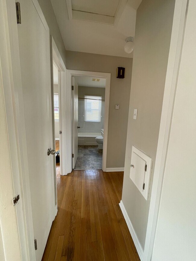 Building Photo - Villard Ave - 8129-31 W