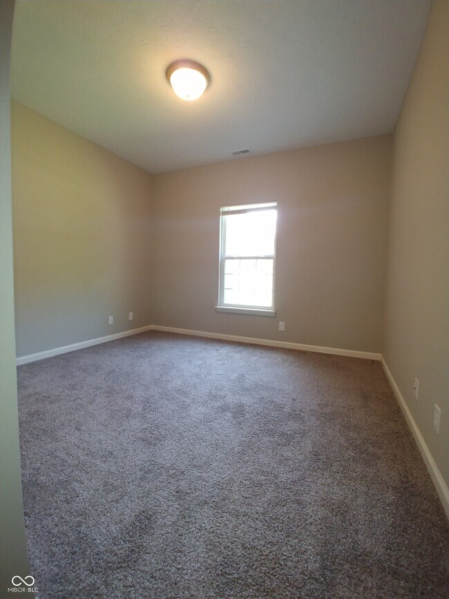 Building Photo - 818 Bluegrass Trail