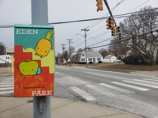 Building Photo - 21 Case Ave