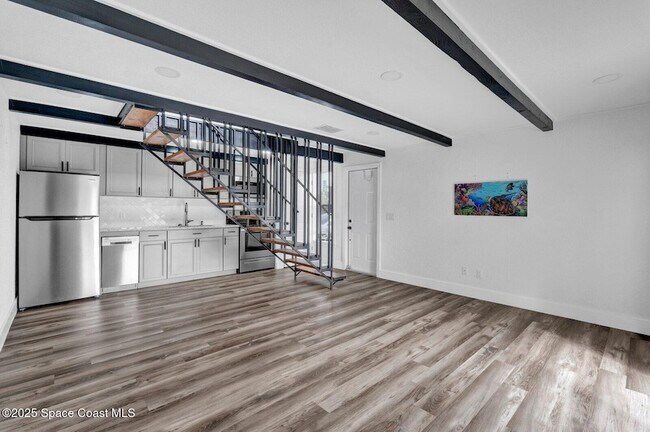 Building Photo - 3912 Overlook Dr