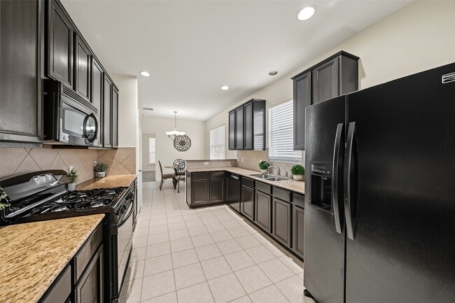 Building Photo - 8239 Nagy Hill St