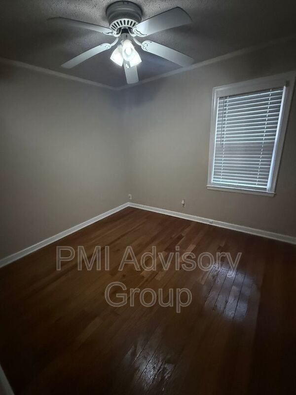 Building Photo - 1924 SW Stone Ave