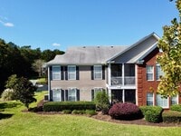 Building Photo - 1371 Hopton Cir