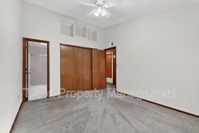 Building Photo - 5344 Chuckwagon Trail NW