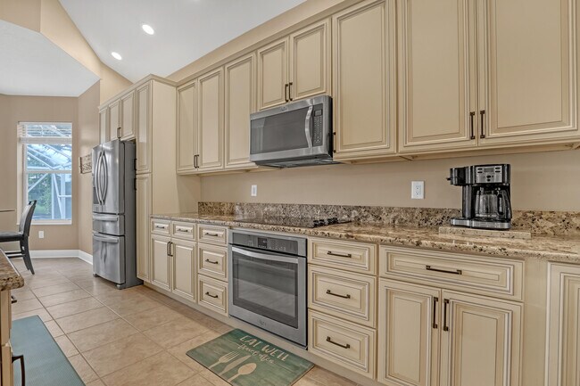 Building Photo - 2063 Reston Cir