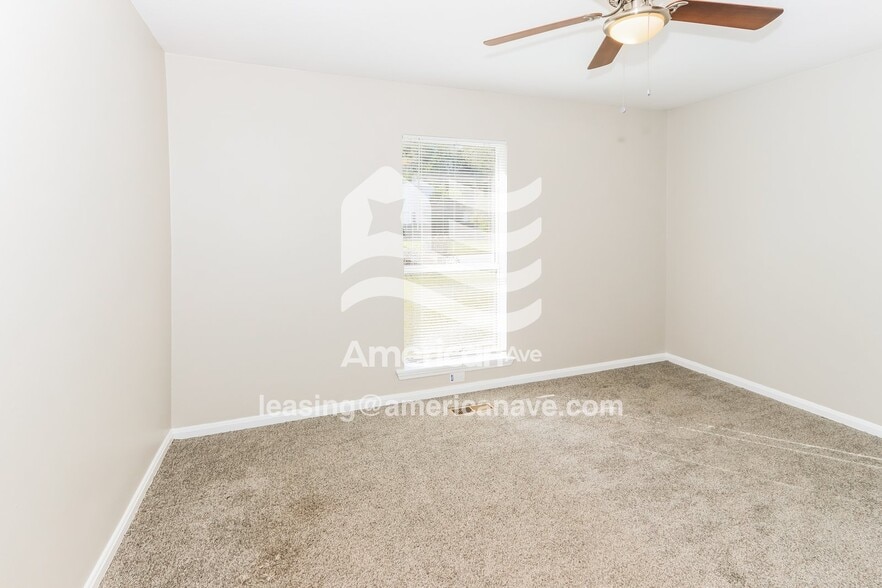 Building Photo - 113 Jacobs Ln