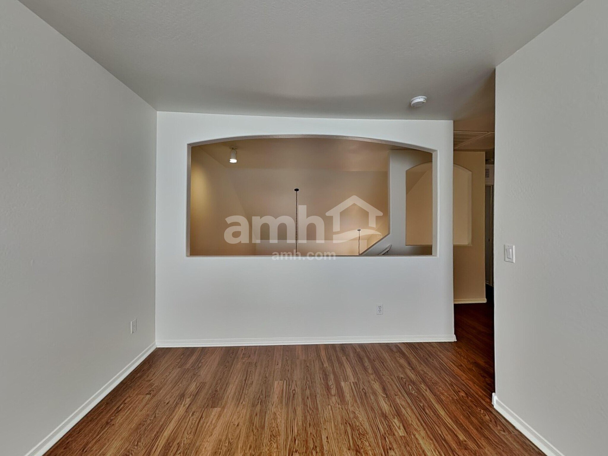 Building Photo - 10825 W Taft St