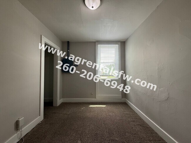 Building Photo - 2919 S Harrison St