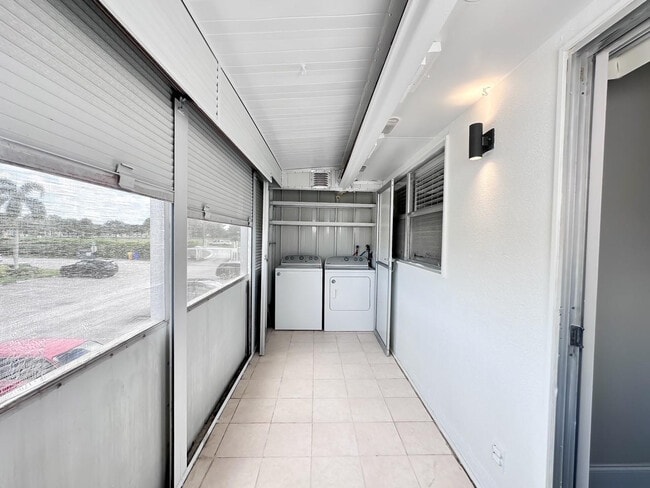 Building Photo - 268 Saxony Cir