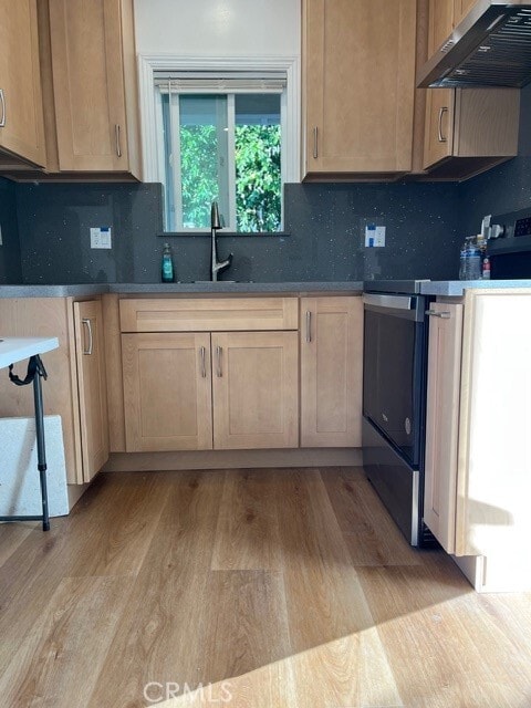 Building Photo - 9659 Woodruff Ave