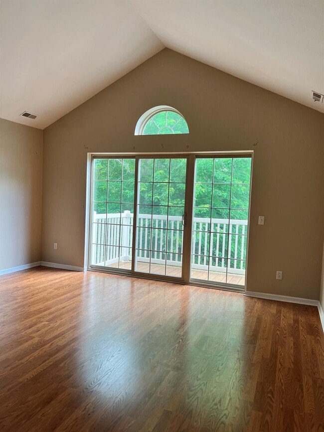 Building Photo - 7446 Lacy Dr