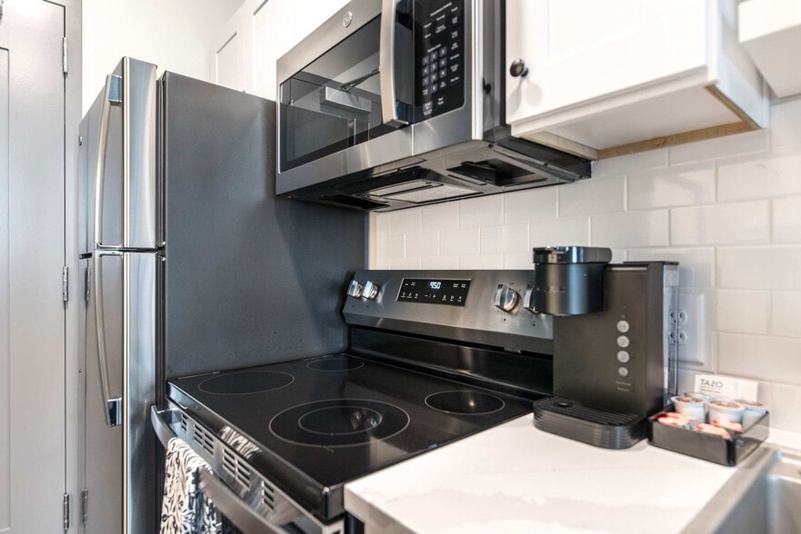 Building Photo - 520 Martin Luther King Jr Blvd