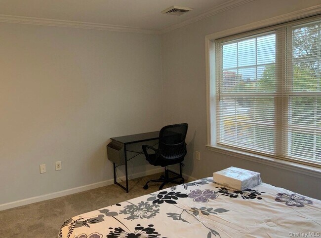 Building Photo - 115 High St