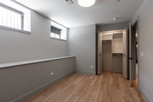 Building Photo - 2228 N Kedzie Blvd