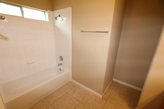 Building Photo - 16311 Woma Ct