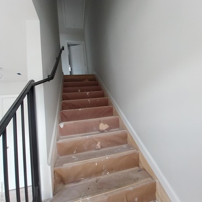 Building Photo - 343 Jackson St