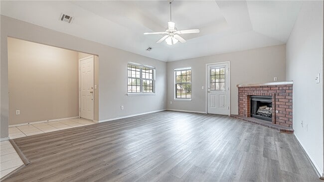 Building Photo - 2006 S Old Wire Rd