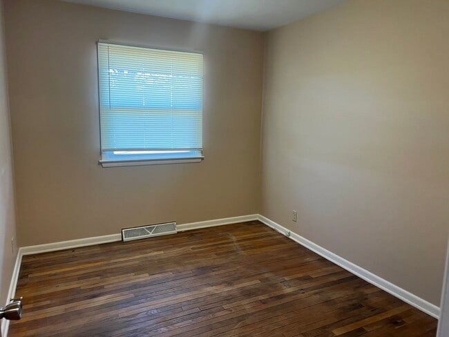 Building Photo - 5079 Byers Rd