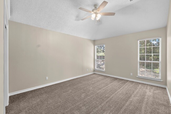 Building Photo - 1226/1228 Brookshire Rd