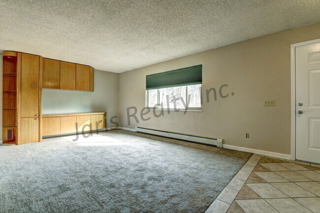 Building Photo - Charming Cul-De-Sac Home Near Downtown Castle Rock. Fantastic Fenced Backyard!