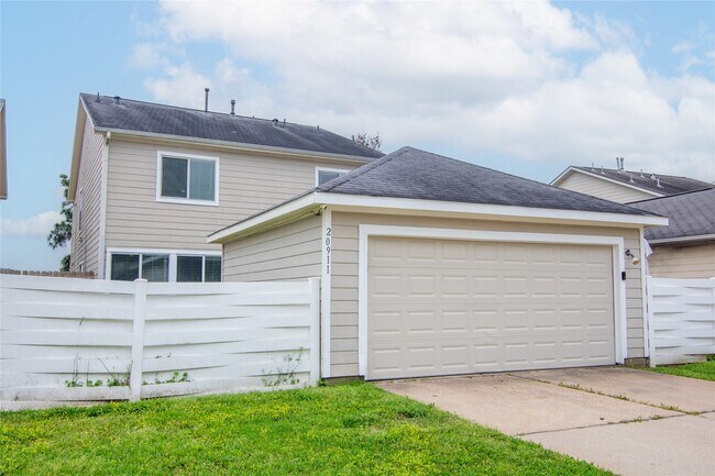 Building Photo - 20911 Young Meadows Way