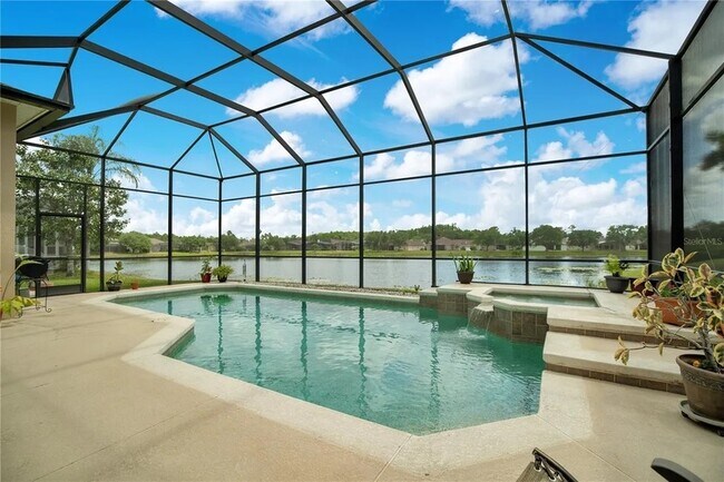 Building Photo - 14113 Sierra Vista Dr