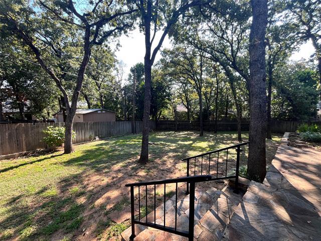 Building Photo - 3915 Wentworth Dr