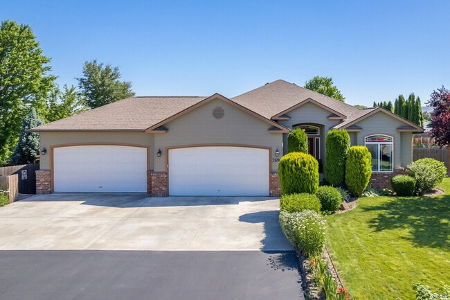 Building Photo - 355 Cindy Rd