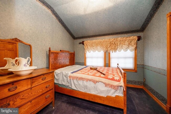 Building Photo - 2568 Pike Ave