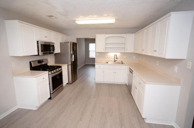 Building Photo - 503 Wendover Way