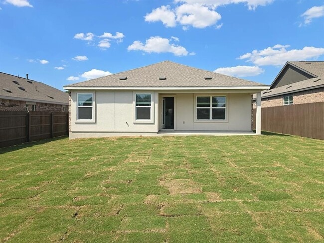 Building Photo - 1633 Four Waters Lp