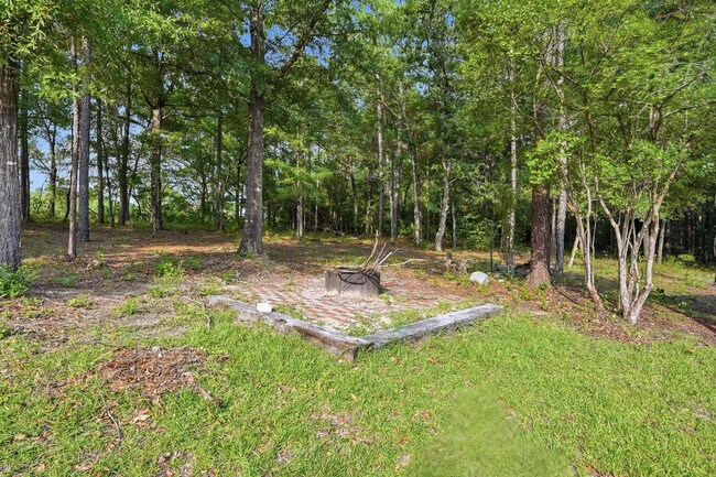 Building Photo - 163 Tim Boland Rd