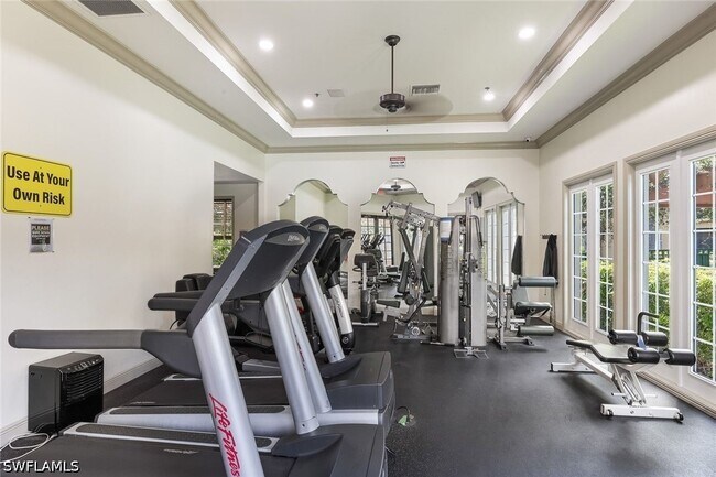 Building Photo - 8920 Colonnades Ct E