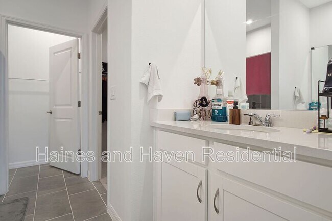 Building Photo - 4136 Lavender Ct