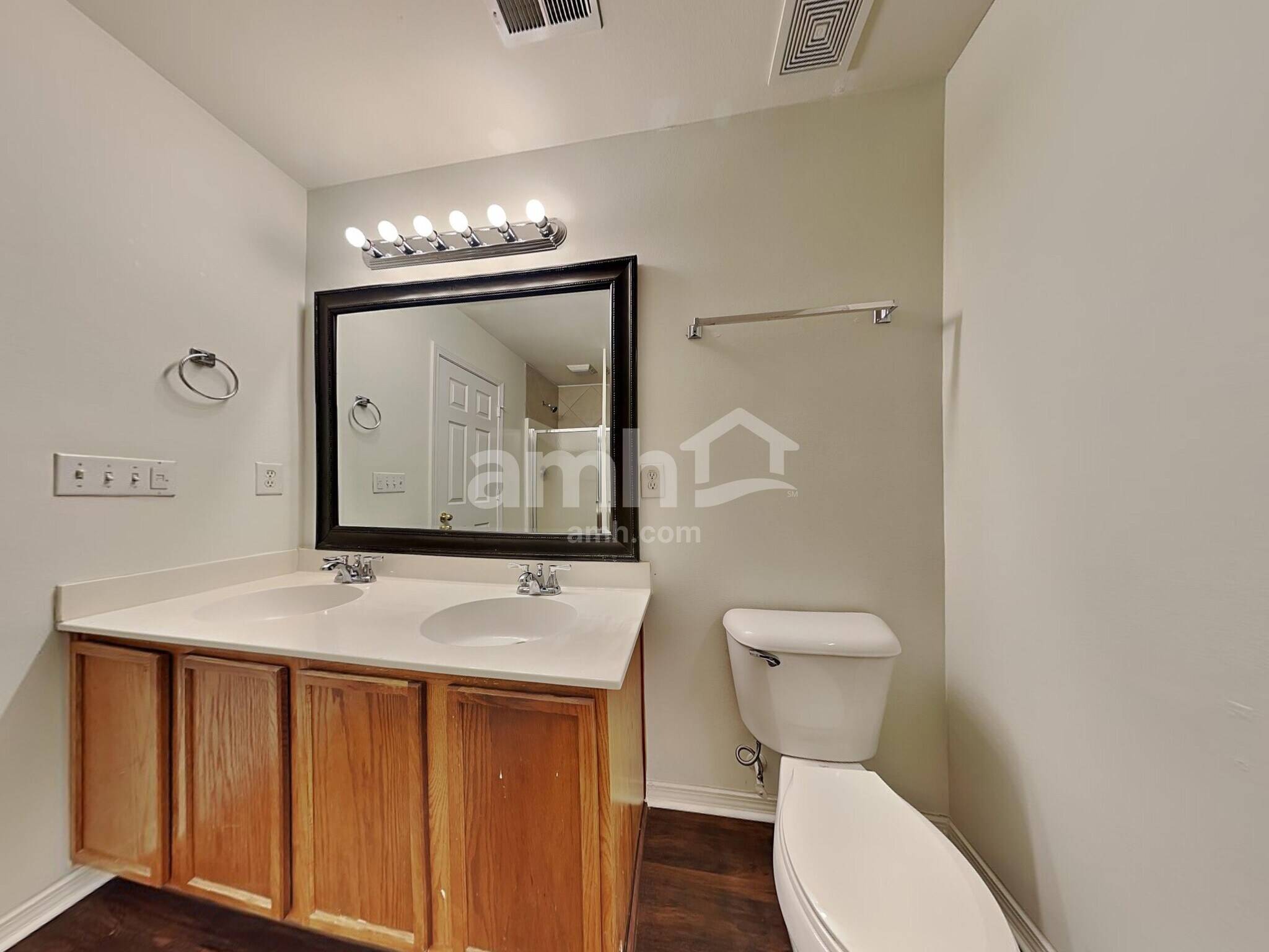 Building Photo - 4636 Meadowfield Rd