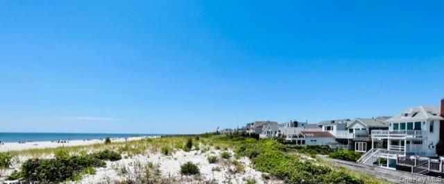 Building Photo - 833 Oceanfront