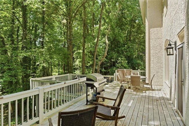 Building Photo - 1247 Manor Oaks Ct