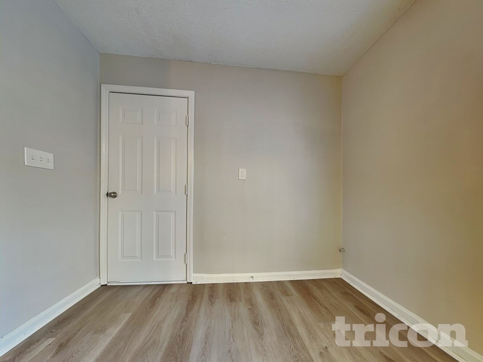 Building Photo - 404 Wolf Creek Ct