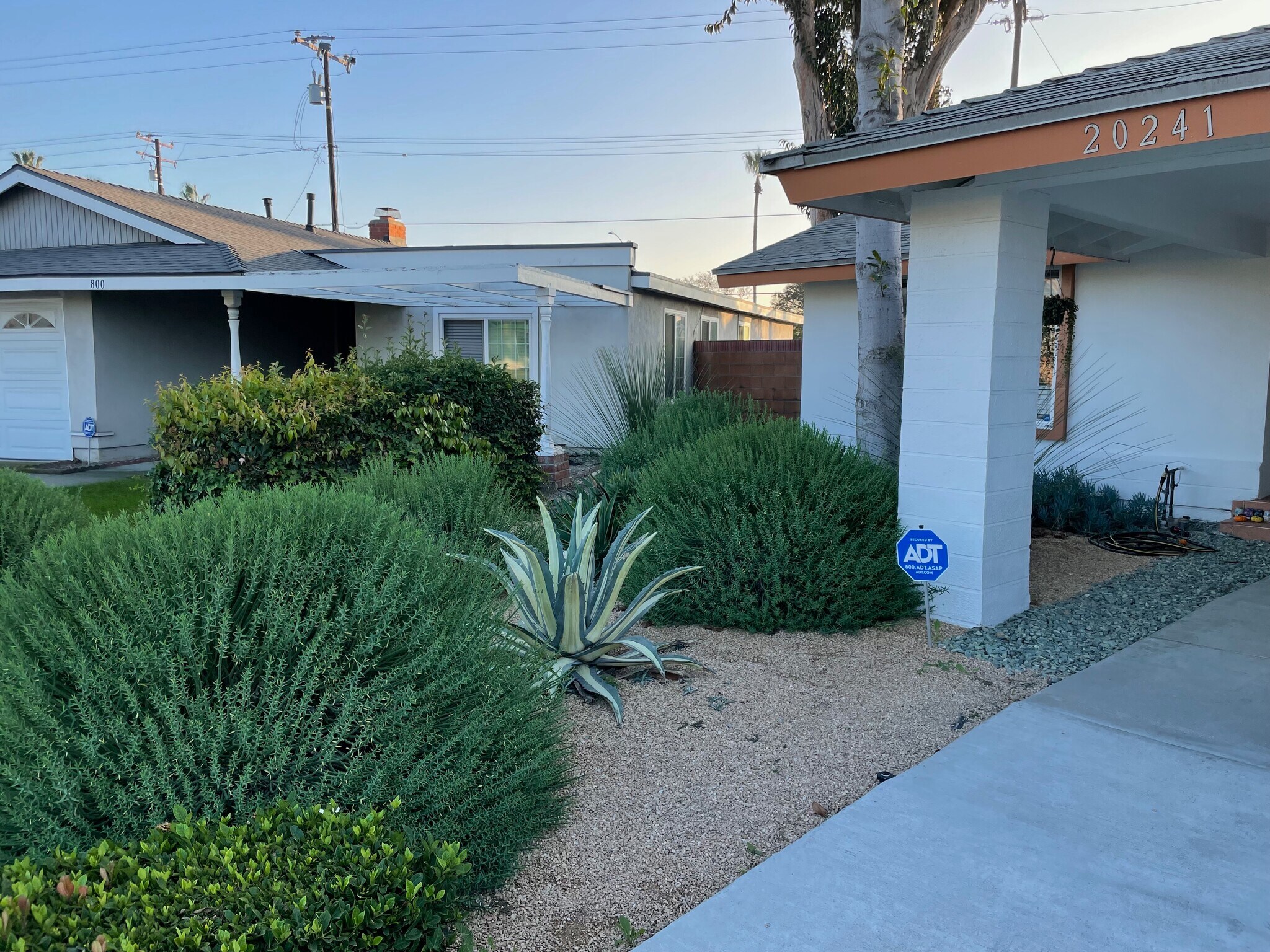 Building Photo - 20235 Galway Ave