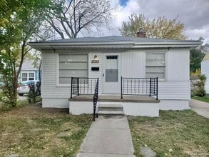 Building Photo - 12753 Georgiana Ave