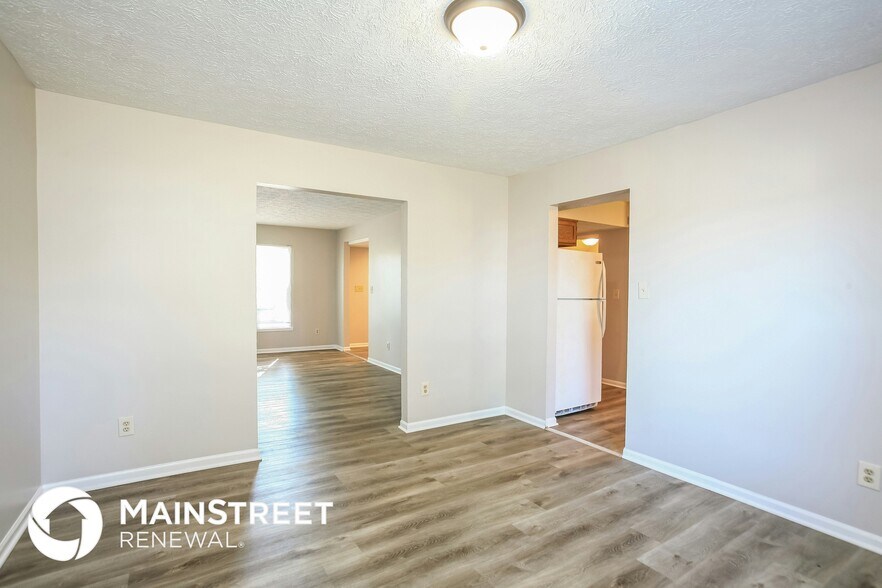 Building Photo - 6127 Terrytown Pkwy