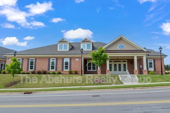 Building Photo - 1004 Tarsnet Ln