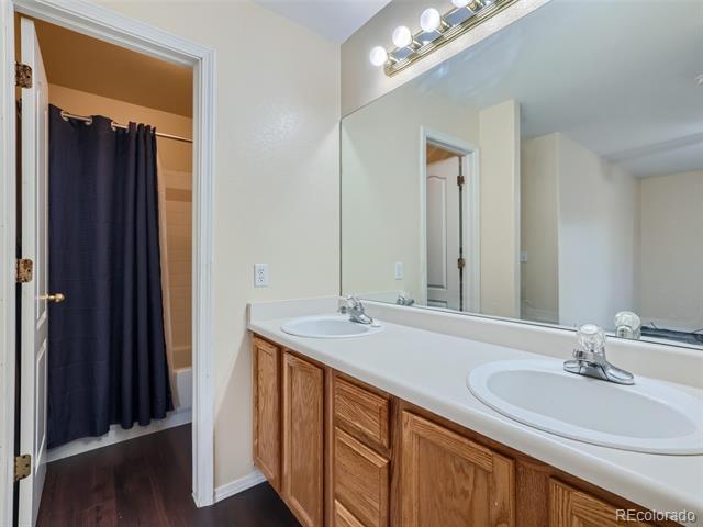 Building Photo - 763 Ridgebury Pl