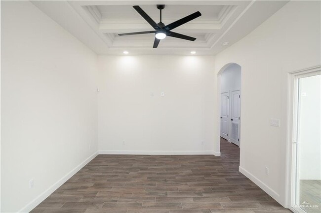 Building Photo - 16 S Marla Ct